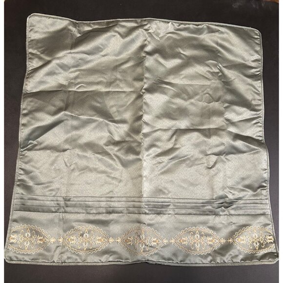 2 J. Queen New York Soprano European Sham 26"x26" Elegant Embroidery Design Poly - Picture 5 of 6